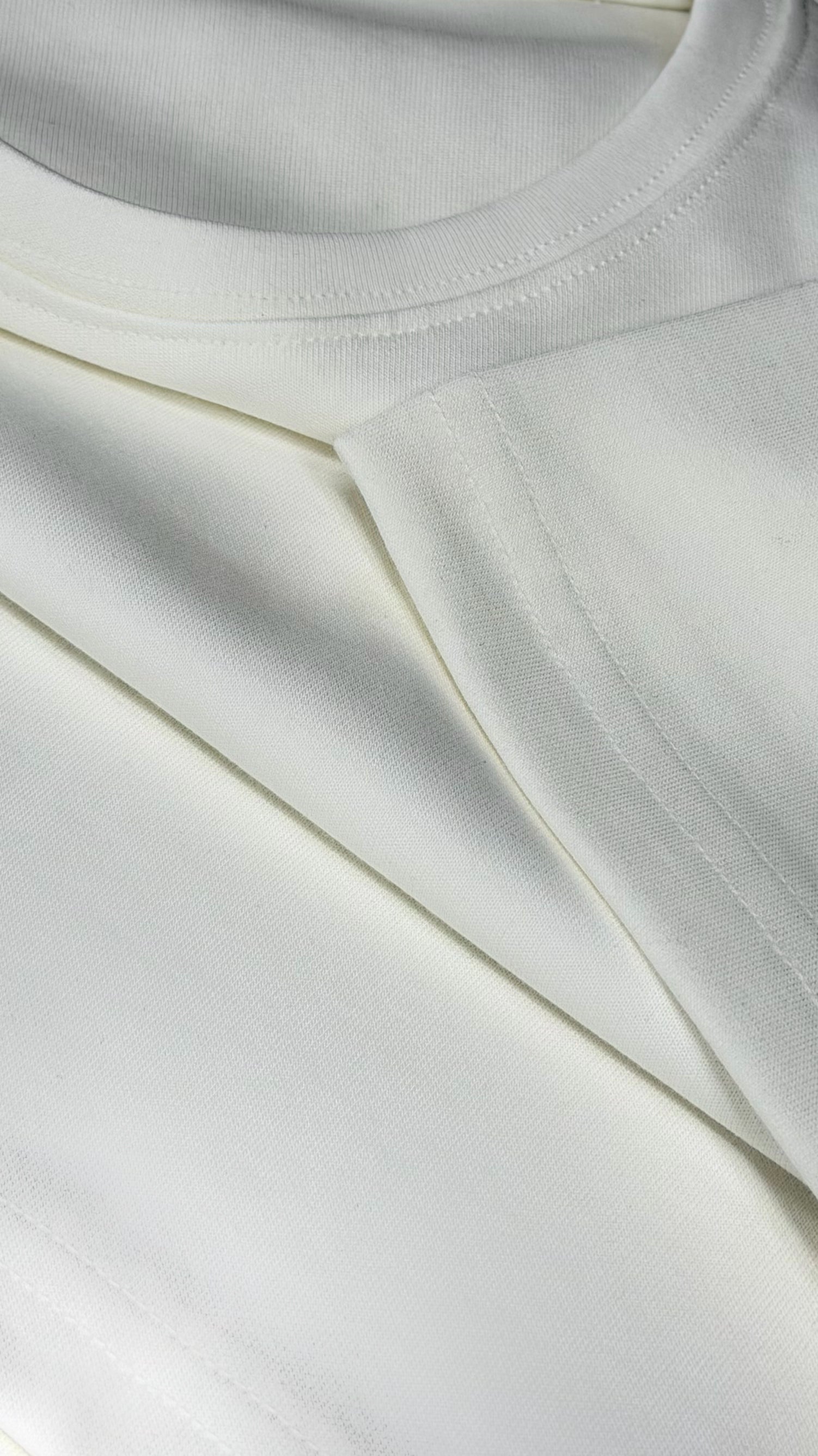 Basic T-Shirt
